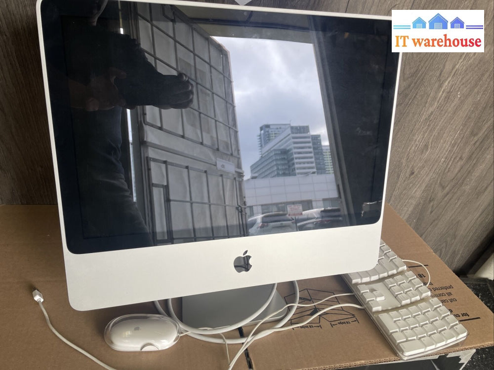 Apple iMac selling (20-inch, Mid 2007)