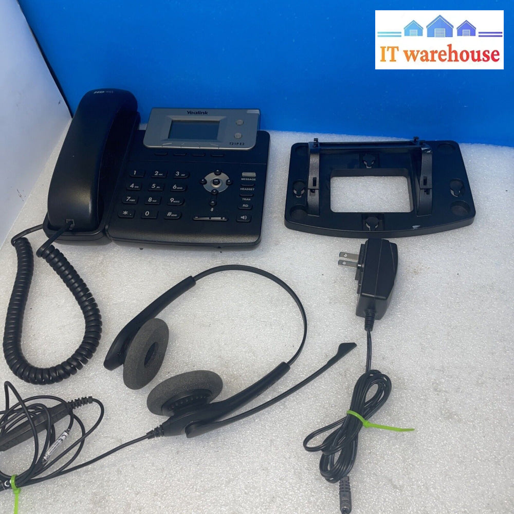 Yealink SIP-T21P E2 Dual-line Entry Level IP Phone + headset – IT Warehouse  Vancouver