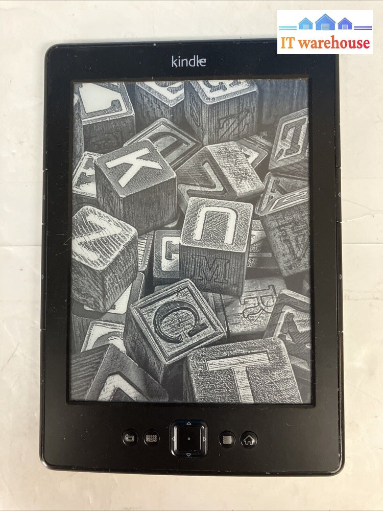 Amazon Kindle D01100 4Th-Gen Lightweight 6’’ Ebook Reader Wi-Fi Black ~