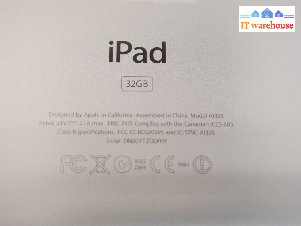 $ Apple Ipad 2 A1395 Silver 9.7’ 32 G (Power On Tested)