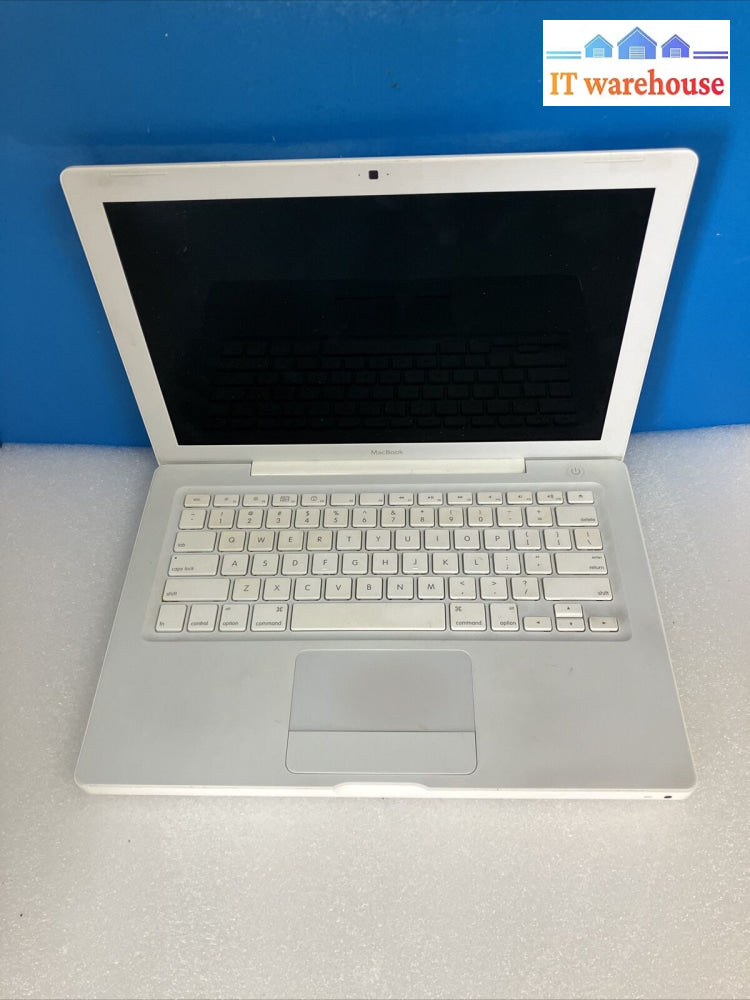 ~ Apple Macbook 13’ Laptop 2008 A1181 Intel C2D Cpu / 2Gb 160Gb Hdd (Read)