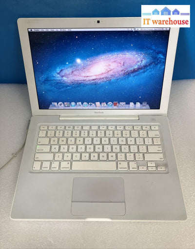 ~ Apple Macbook 13’ Laptop 2008 A1181 Intel C2D Cpu / 2Gb 160Gb Hdd (Read)