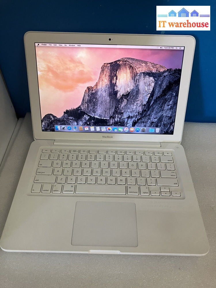 ~ Apple Macbook 13’ Laptop A1342 2010 C2D 2.4Ghz /2Gb /Geforce 320M /250Gb 10.10