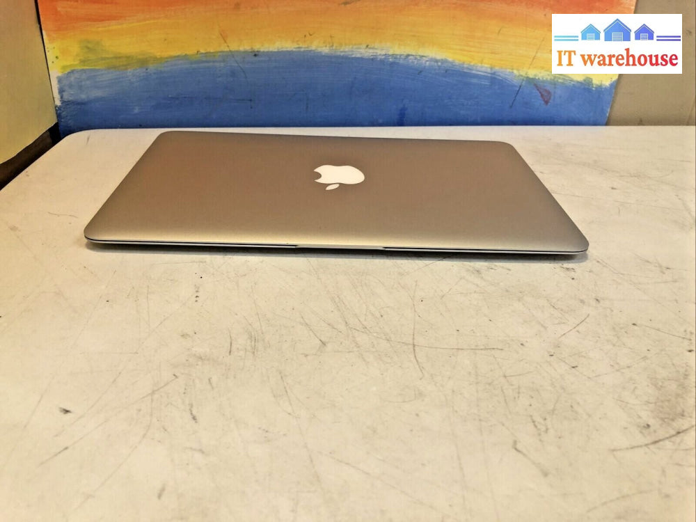 - Apple Macbook Air 11’ A1370 Mid 2011 I5-2467M 1.6Ghz/4Gb/No Hdd Lcd Cracked