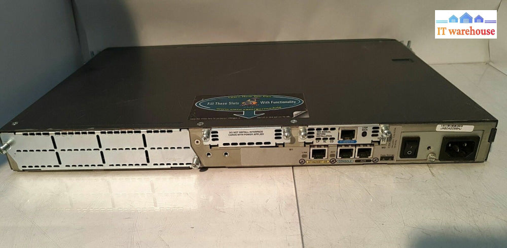 - Cisco 2600 Series 2610 47-4747-02 + T1 Dsu/Csu @@@