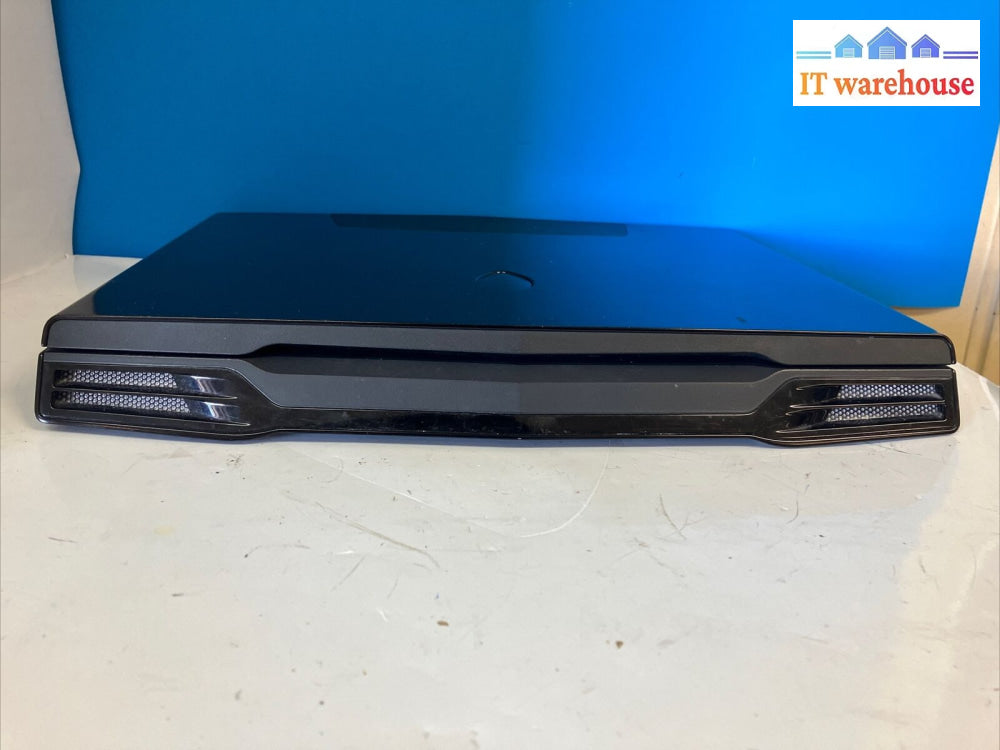 Dell Alienware M15X P08G 15’ Laptop Intel I7-Q740 Cpu / 2Gb Ram /No Hdd (Read) ~