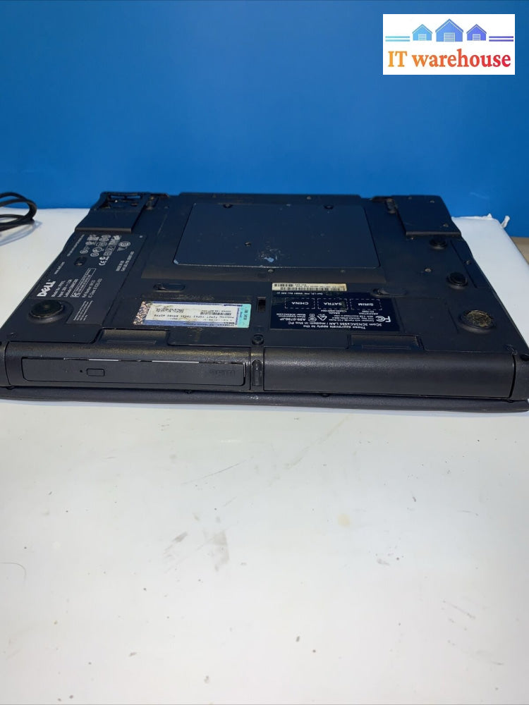 Dell Latitude C600 14.1’ P3 700Mhz 256Mb 100Gb Windows Xp Sp3 (Good Battery)