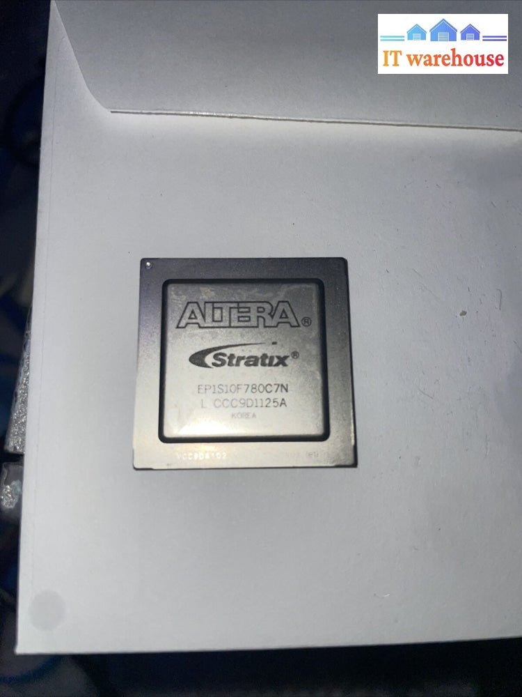 Ep1S10F780C7N- Altera Stratix