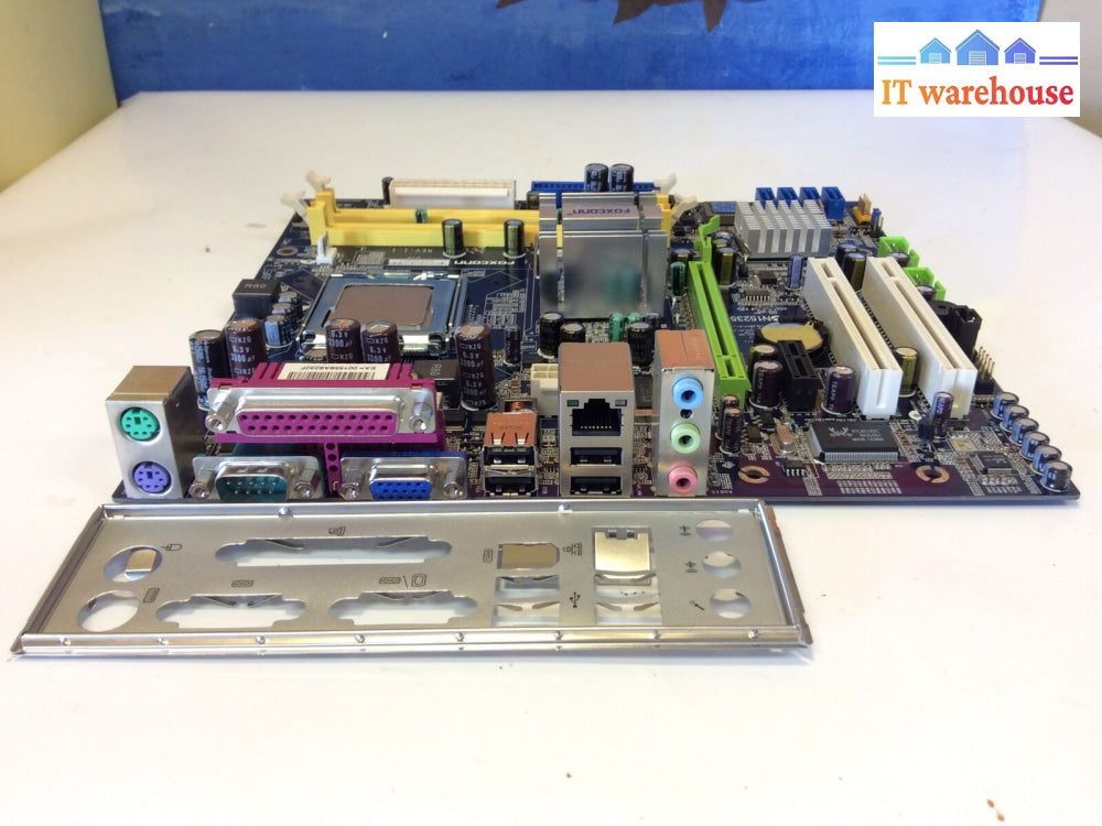 Foxconn 945G7Mc-Ks2Hv Socket Lga 775 Motherboard W/ Intel Celeron 3.06Ghz + I/O