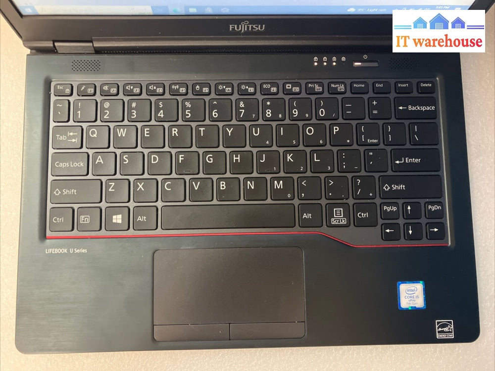 Fujitsu Lifebook U728 12.5’ Laptop I5-7300U Cpu / 8Gb Ram 256Gb Ssd Win 10 ~