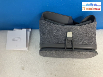 ~ Google Daydream View Vr Headset Ga9A00001-A03 And Box (No Remote)