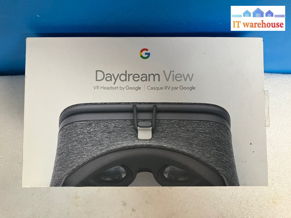 ~ Google Daydream View Vr Headset Ga9A00001-A03 And Box (No Remote)