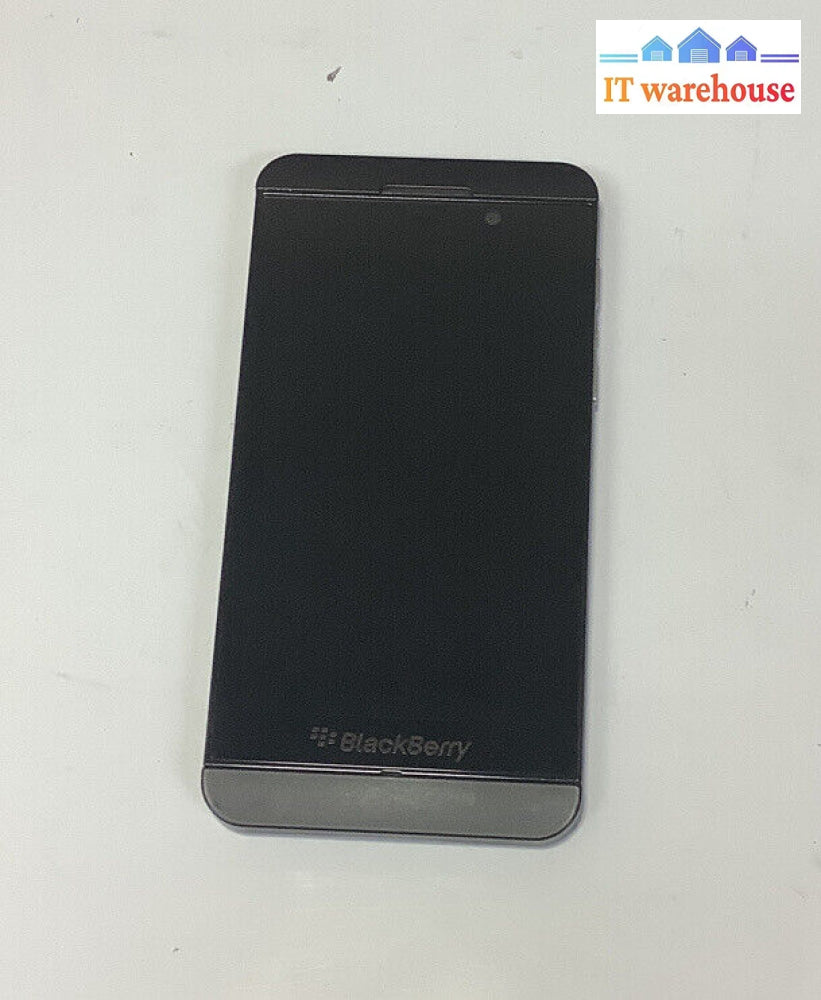 (Grade A) Blackberry Z10 Stl100-3 16Gb Gsm 4G Cell Phone(Carrier:rogers)