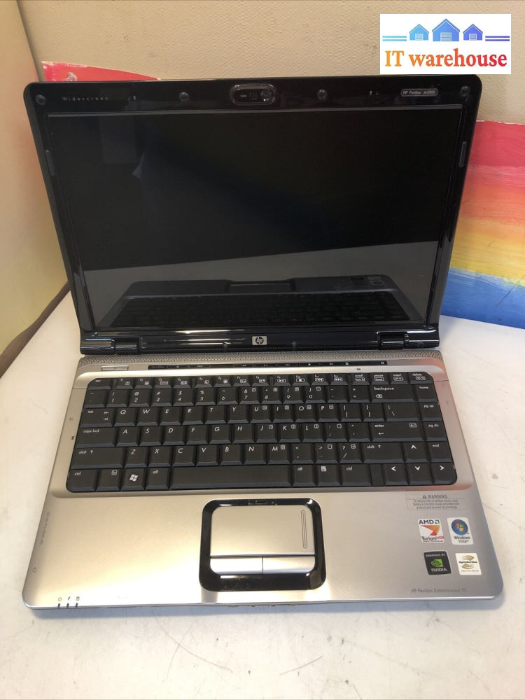 $ Hp Pavilion Dv2000 Laptop As-Is No Ram Hdd -Power On Display