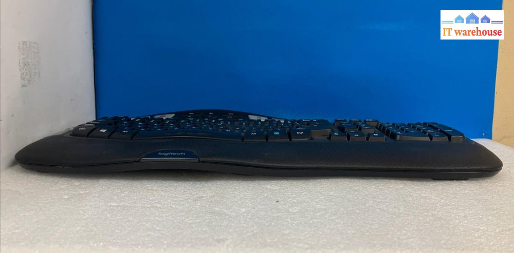 ~ Logitech K350 Wireless Wave Palm Rest Keyboard W/ Unifying Usb Receiver (Read)