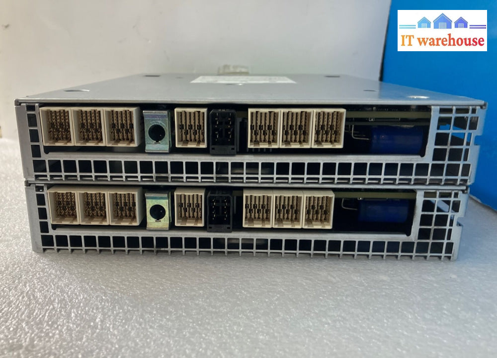 (Lot Of 2) Dell E09M E09M001 Powervault Series 4-Port Sas Controller P/N Hrt01 ~