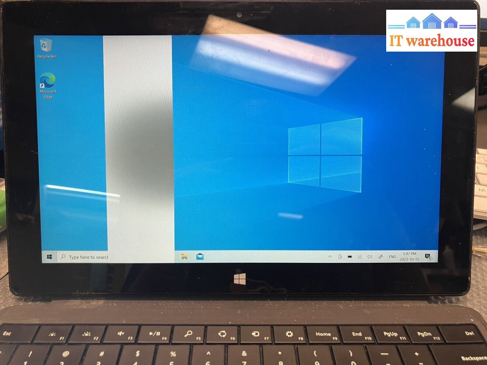 ~ Microsoft Surface Pro 1 1514 I5-3317U 1.7Ghz 4Gb Ram 64Gb Ssd (Screen Bad)