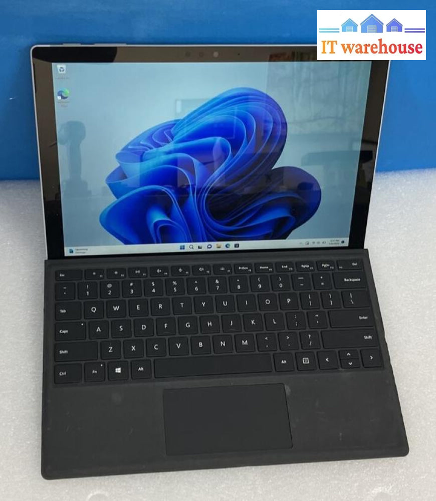 Microsoft Surface Pro 5 Gen 1796 12’ Laptop I5-8350U Cpu / 8Gb Ram 128Gb Ssd ~