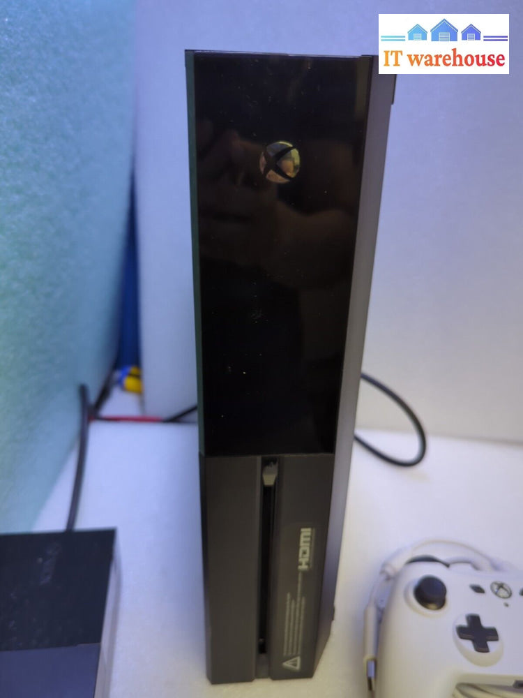 Microsoft Xbox One Black 1540 500Gb Home Console + Controller Tested -