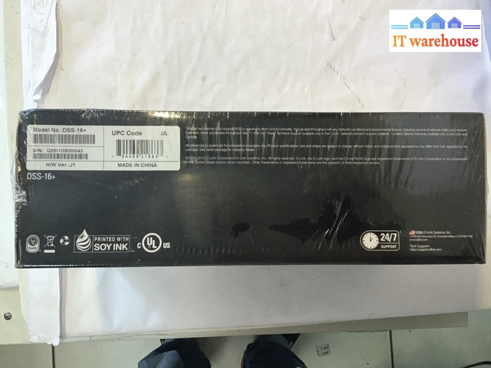 New Sealed 16-Port 10/100 Desktop Or Rackmount Switch Model No.:dss-16 +