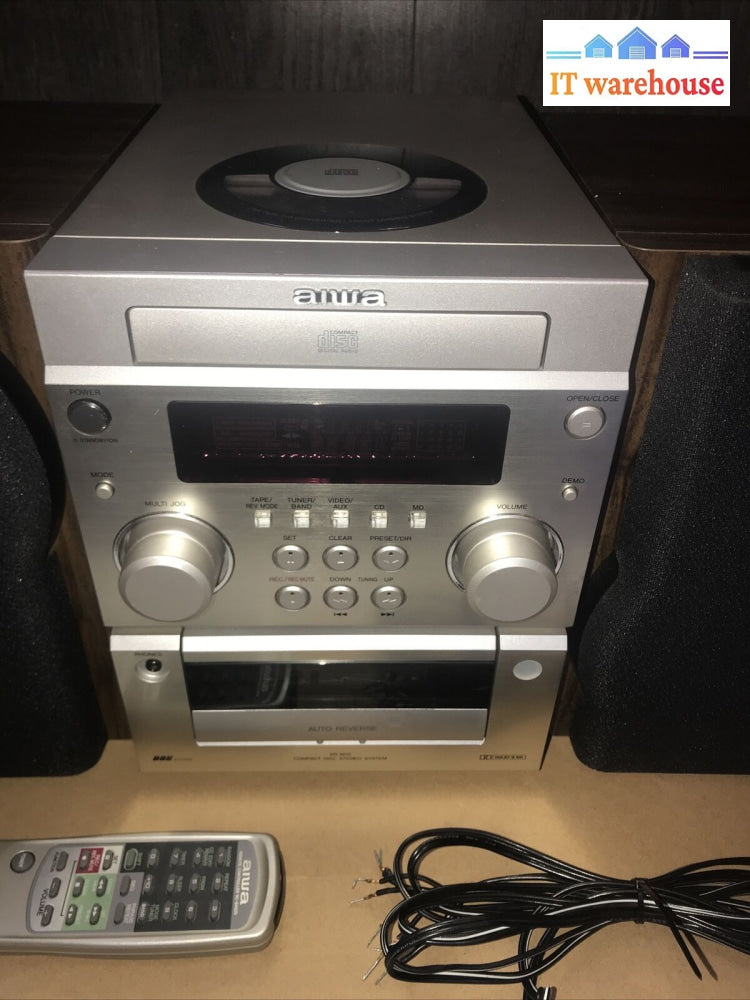 Nice ~ Aiwa Xr-M10 Component System With Speakers + Remote