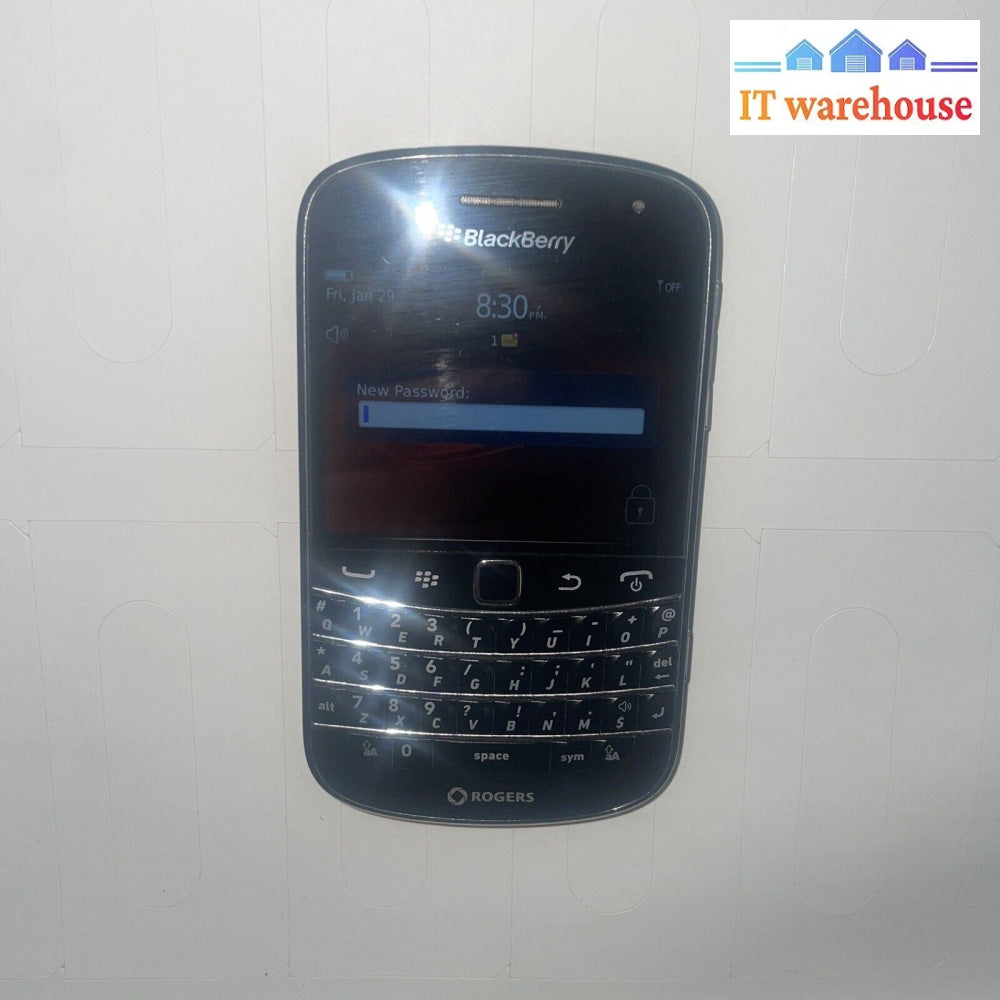 (Nice) Blackberry Bold 9900 8 Gb Cell Phone (No Battery. Carrier: Rogers Fido)