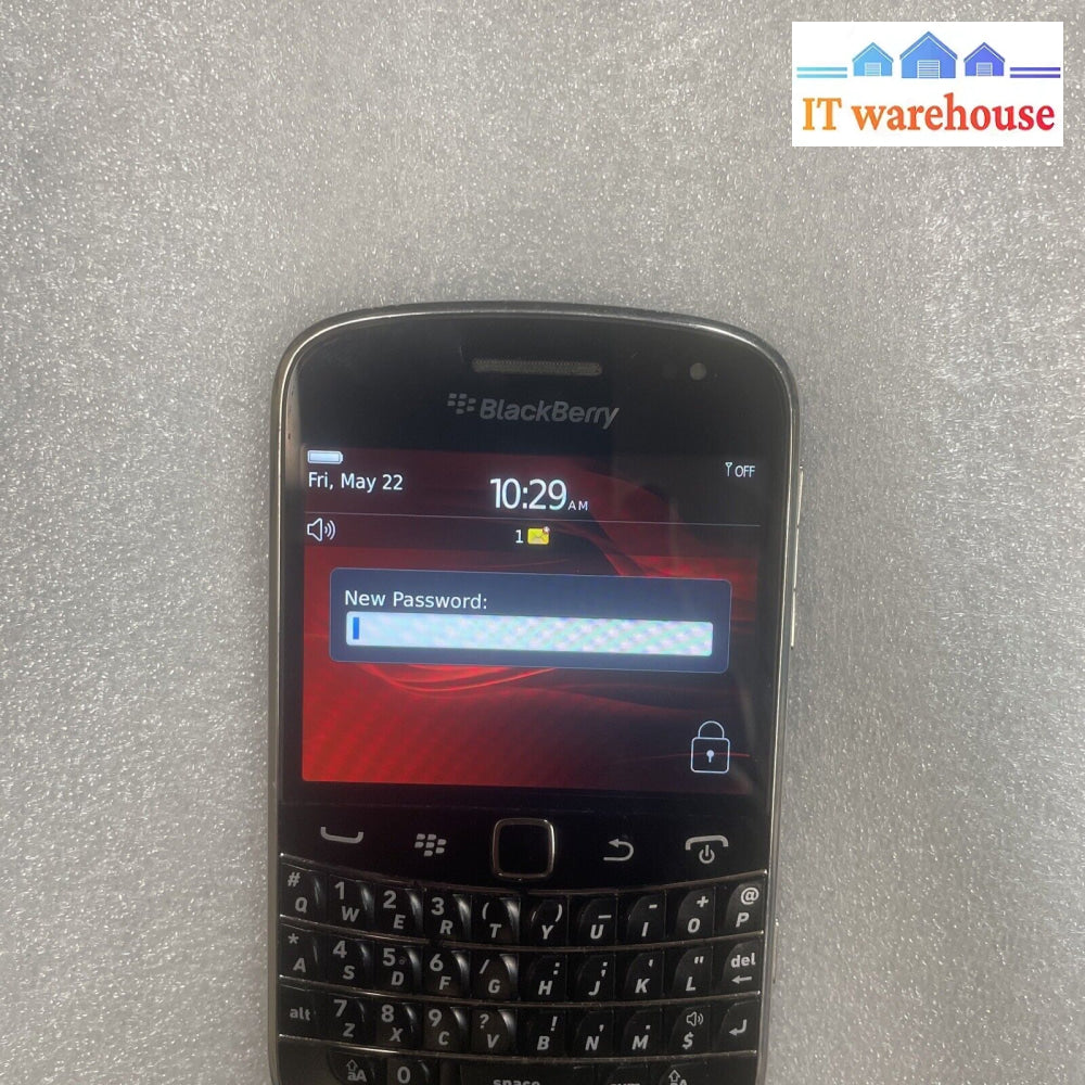 (Nice) Blackberry Bold 9900 8G Cell Phone (No Battery. Carrier: Rogers Fido)