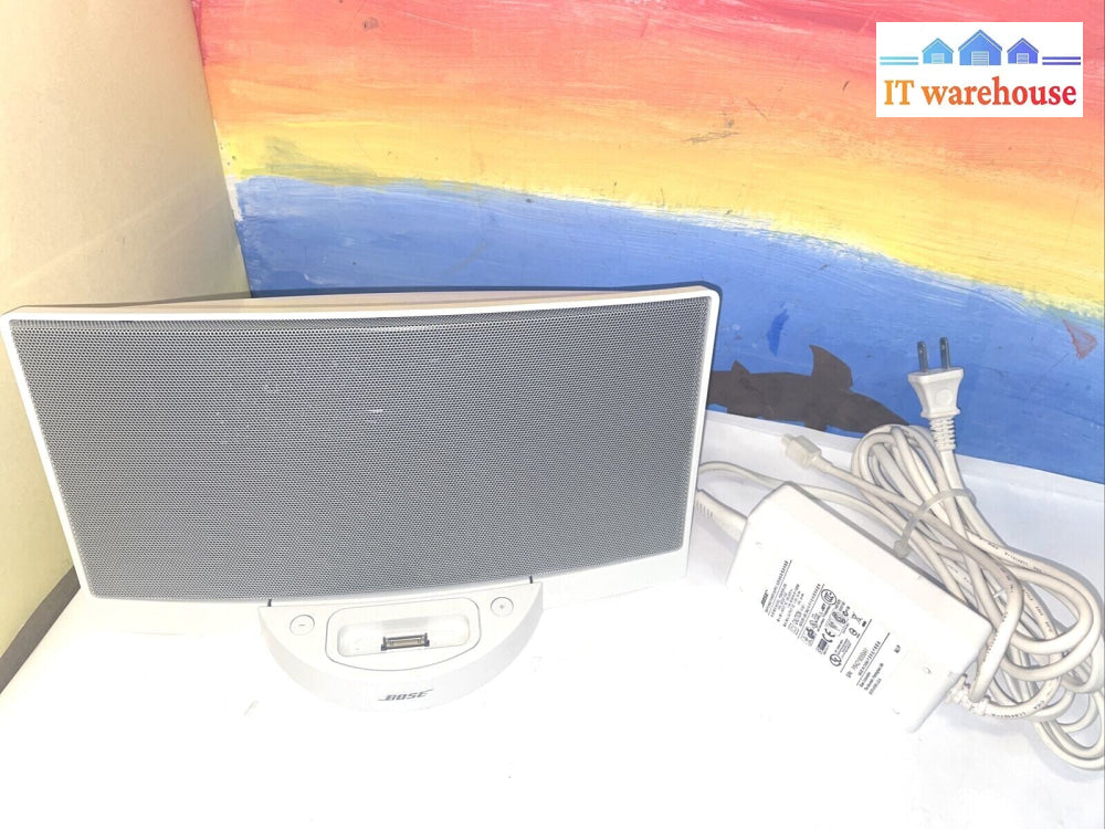 (Nice) Bose Sounddock Portable Digital Music System Dock + Charger