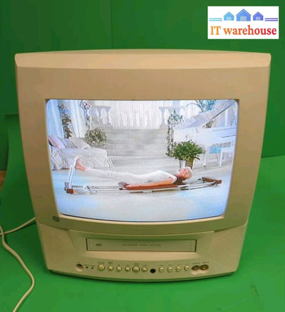 Nice ~ General Electric Ge 13’ Spacemaker Crt Tv Vhs Combo Player (No Remote) -