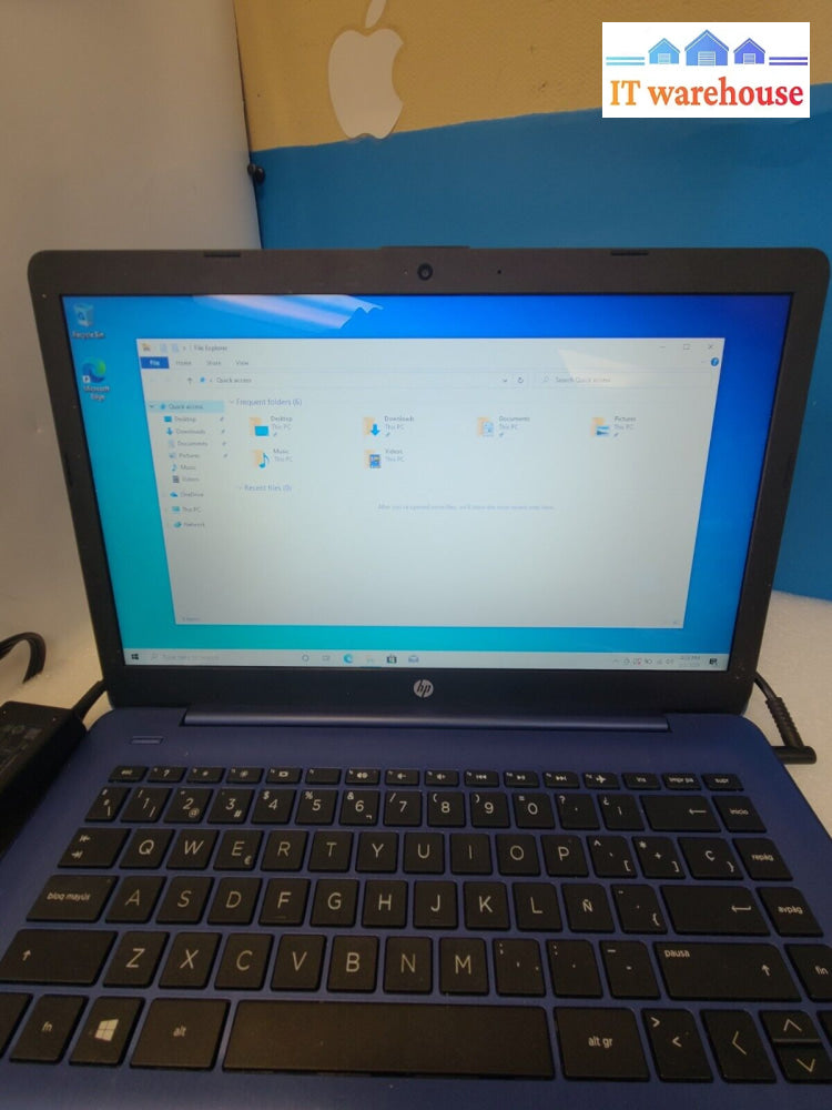 - (Nice) Hp Stream 14 14’ Laptop W/Amd A4-9120E Cpu/4Gb /64Gb Ssd/ Win10