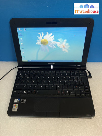 ~ (Nice) Toshiba Nb200 10.1’ Laptop Atom N280 Cpu / 1Gb Ram 160Gb Hdd Win Xp