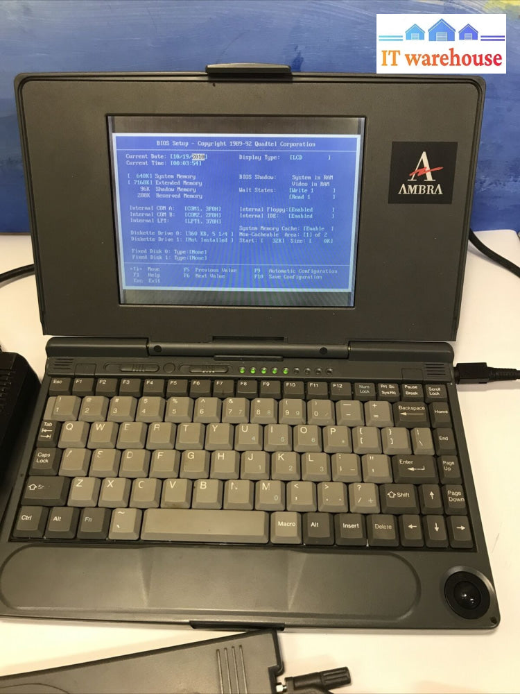 Nice ~ Vintage Ambra Model: Sn8660C 486/Sx Cpu 8Mb Ram Laptop