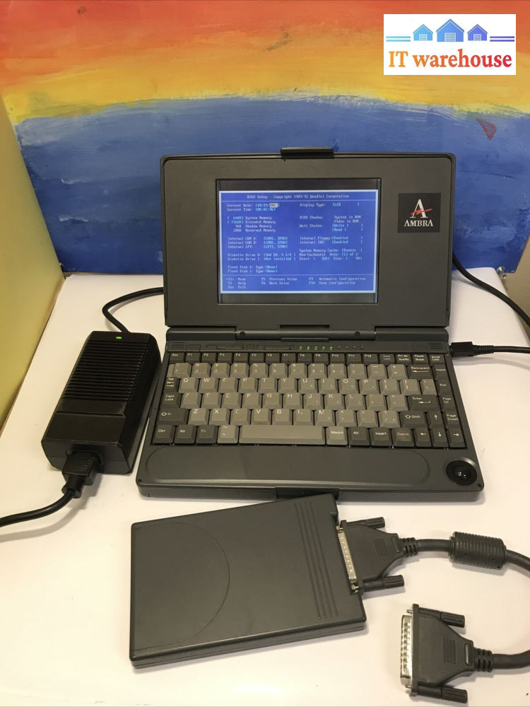 Nice ~ Vintage Ambra Model: Sn8660C 486/Sx Cpu 8Mb Ram Laptop