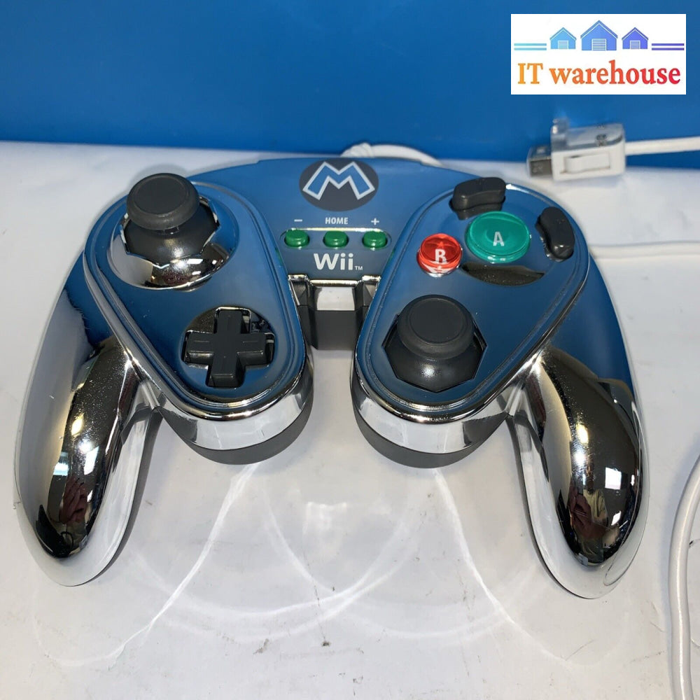 Nintendo Wii/ Wii U Metal Mario Wired Fight Pad 085-006 Controller Tested