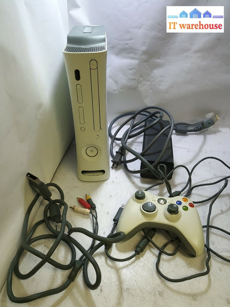 - Old Version Microsoft Xbox 360 Console With Adapter & One Controller(No Hdmi)