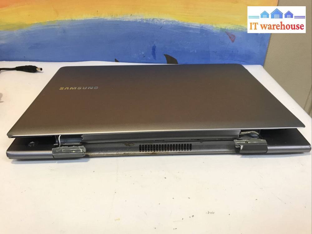 Samsung Np535U4C 14’Laptop Amd A6 No Ram/Hdd For Parts (As Is)