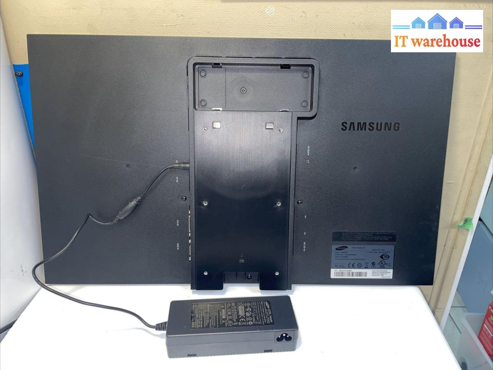 Samsung Syncmaster Sa650 24’ Widescreen Dvi / Vga Dp Led Monitor - No Stand