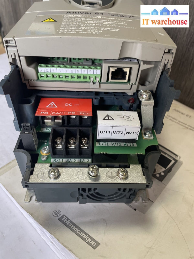 Schneider Electric Altivar Machine 0.75 Kw 1 Hp Atv61H075M3 Ac Speed Drive