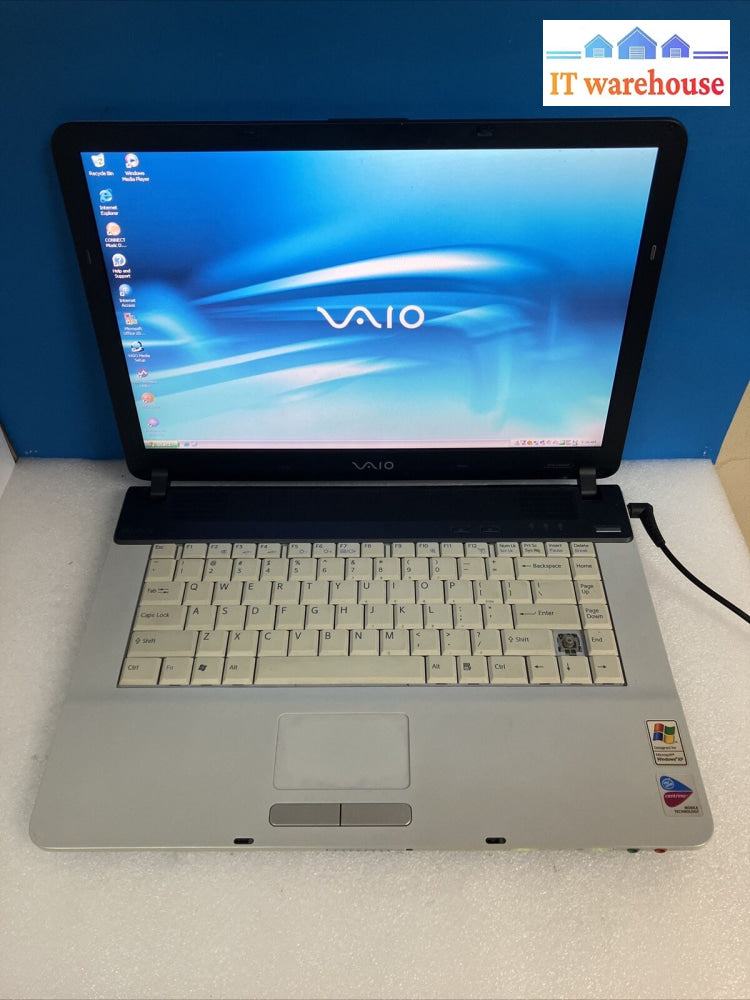 Sony Vaio Pcg-791L 15.6’ Laptop Pentium M Cpu 1Gb Ram 100Gb Hdd Windows Xp ~