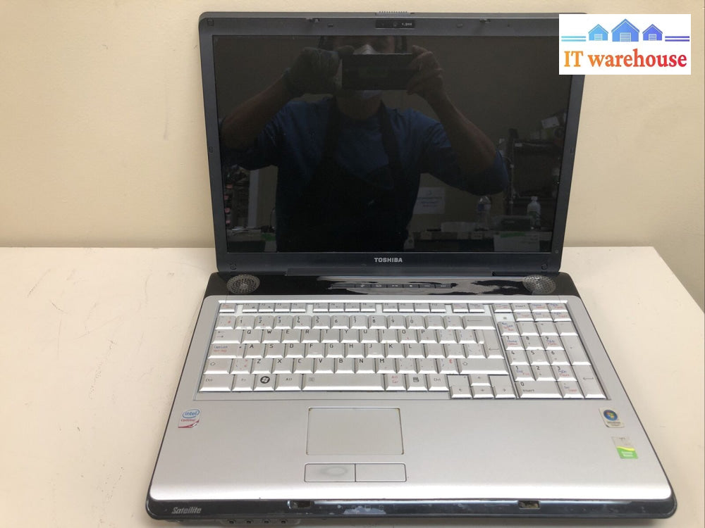 $ Toshiba Laptop 17 Satellite P200-Mr6 Core 2 Duo T5450 1.67Ghz/ No Ram/ Hdd