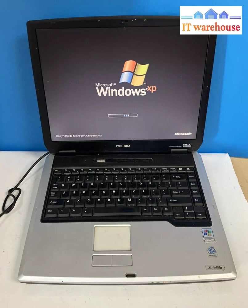 Toshiba Satellite A40 14’ Laptop Intel Celeron Cpu / 1Gb Ram 60Gb Hdd Xp ~