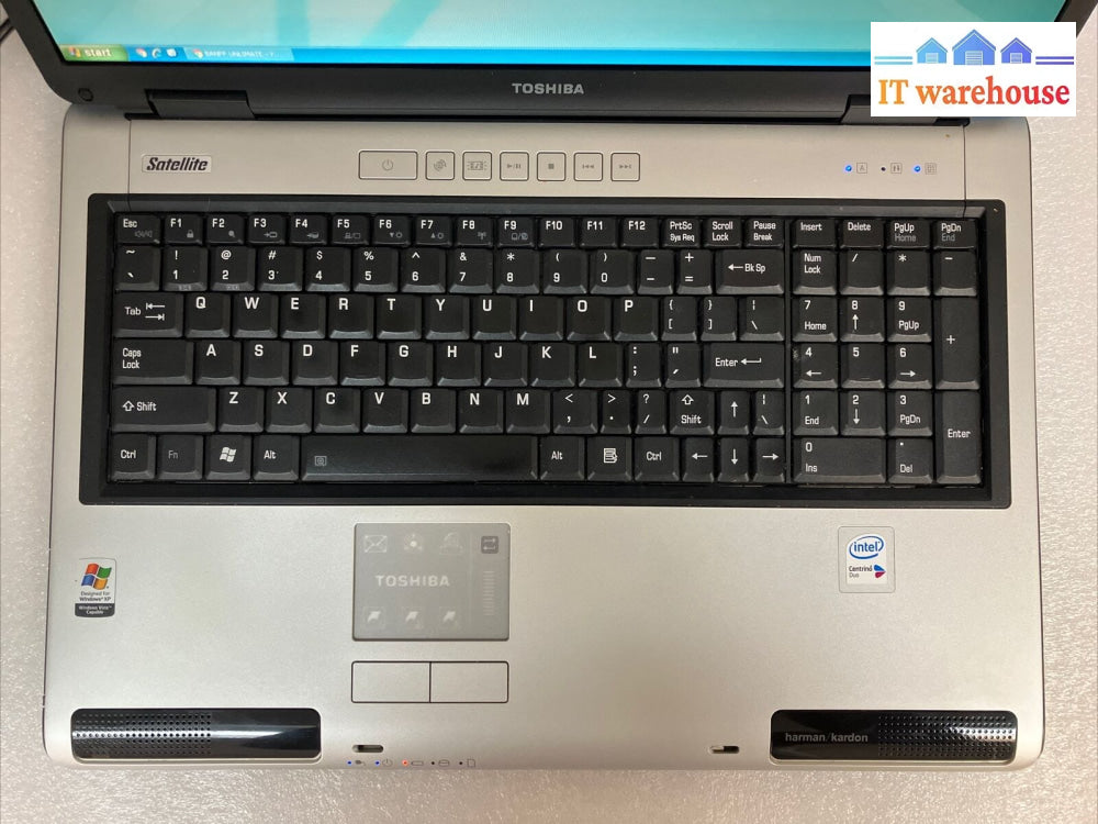 Toshiba Satellite P100 17’ Laptop Intel Core Duo Cpu/ 1Gb Ram / 500Gb Hdd Xp ~