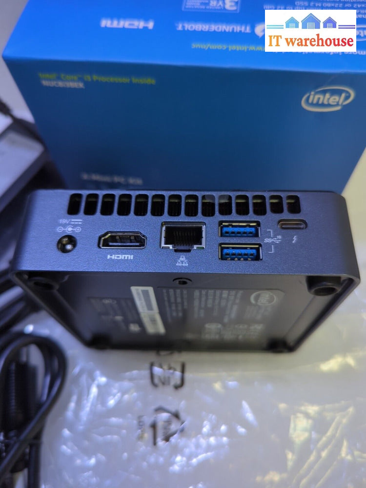 Unused Intel Nuc Nuc8I3Bek Nuc8Bek Mini Pc I3-8109U/8Gb Ram/120Gb Ssd/ Win10 -