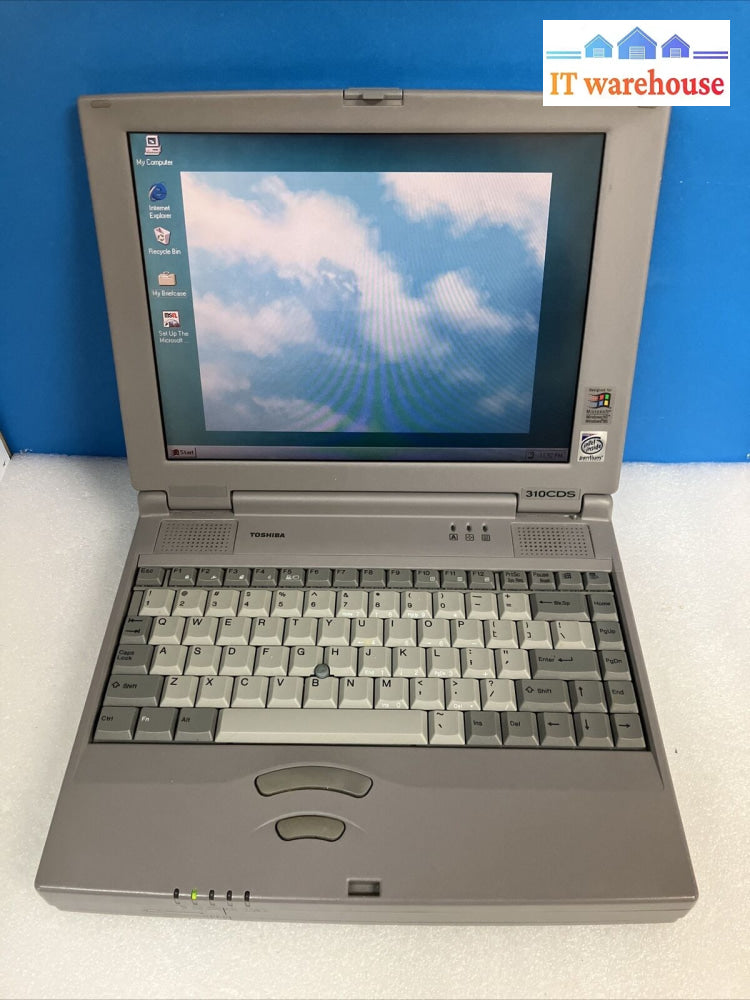 ~Vintage Toshiba 310Cds 12’ Laptop Intel Pentium Cpu 32Mb Ram 2Gb Hdd Windows 95