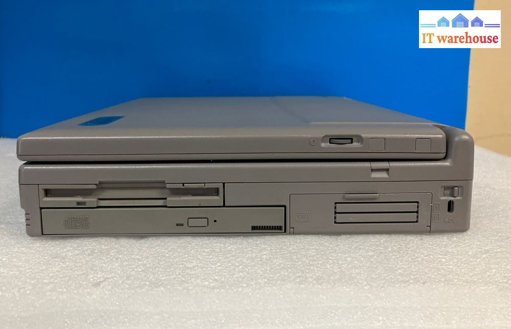 ~Vintage Toshiba 310Cds 12’ Laptop Intel Pentium Cpu 32Mb Ram 2Gb Hdd Windows 95