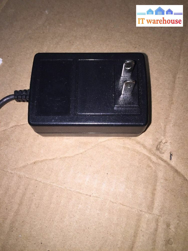 Yoshiba Adpv26B Ac Adapter 12V 2.0A